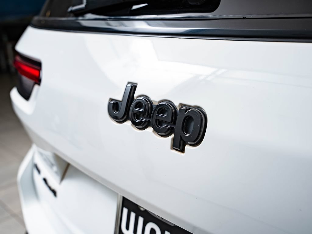 Used 2023 Bright White Clearcoat Jeep Altitude image 18