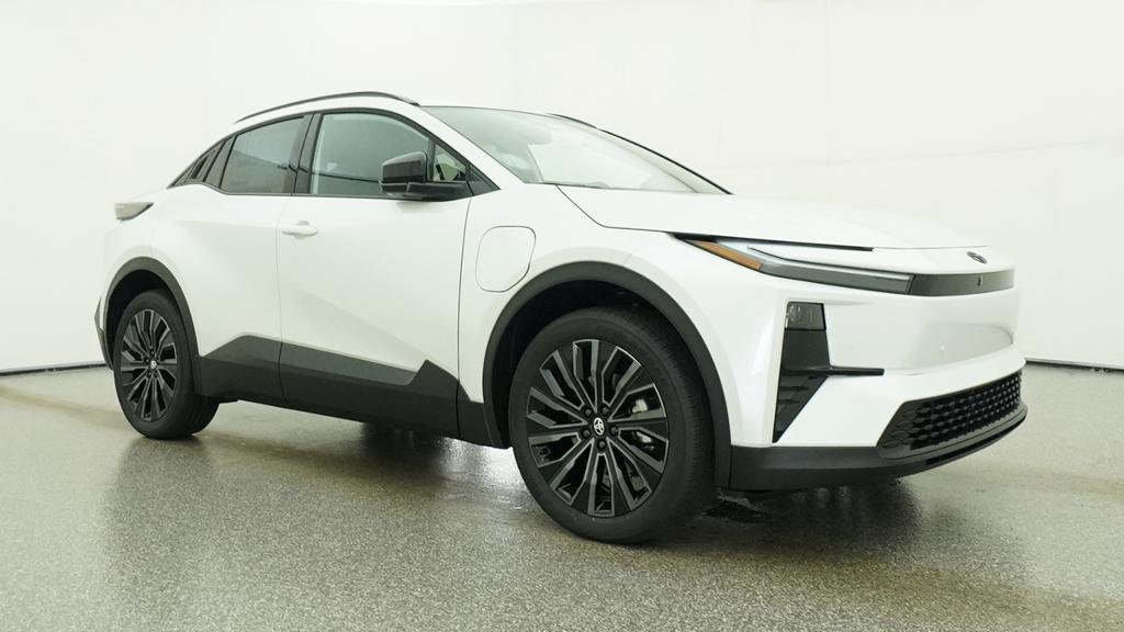 New 2026 Wind Chill Pearl Toyota XSE image 9