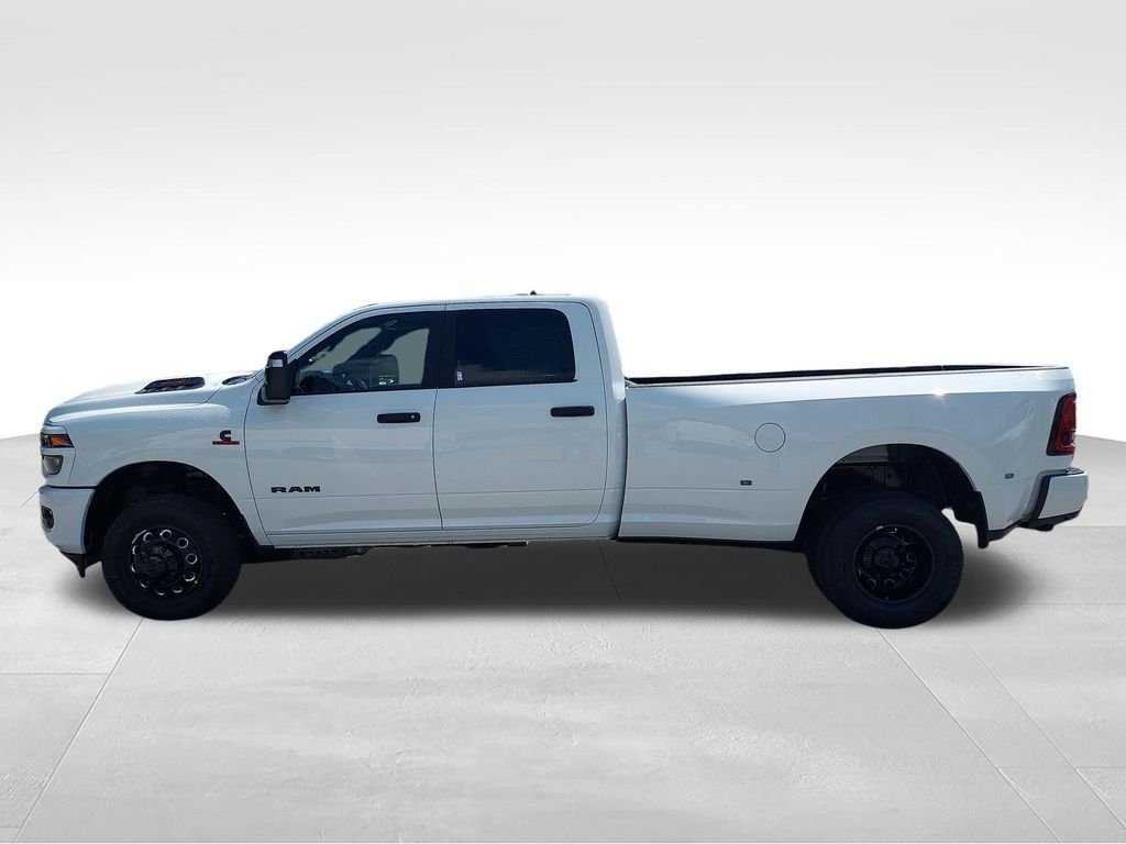 New 2027 White Ram Big Horn image 2