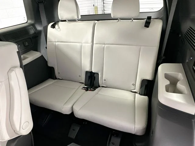 New 2026 Hyundai SANTA FE HYBRID Limited