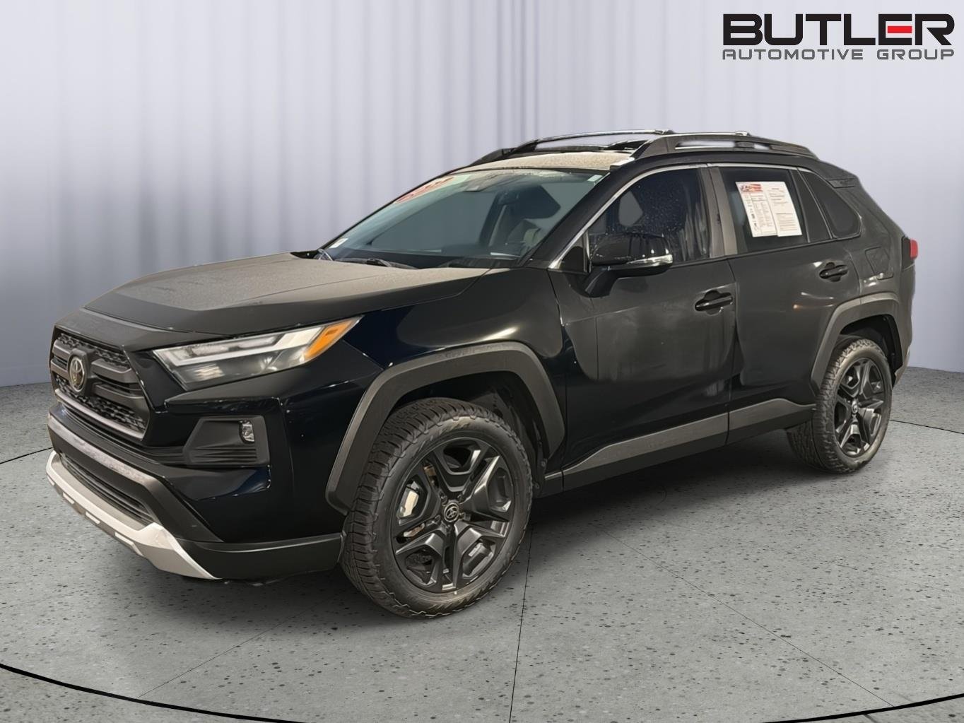Used 2022 Midnight Black Metallic Toyota Adventure image 1
