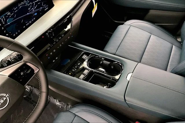 New 2026 Super Black Nissan Platinum image 9