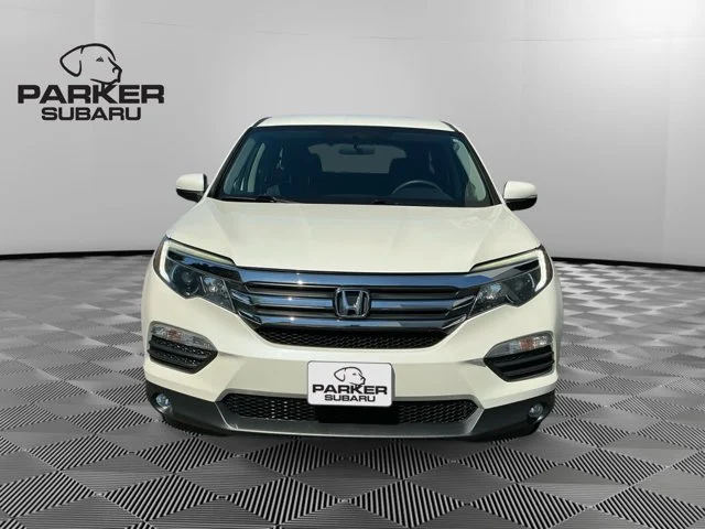 Used 2017 White Diamond Pearl Honda EX image 8