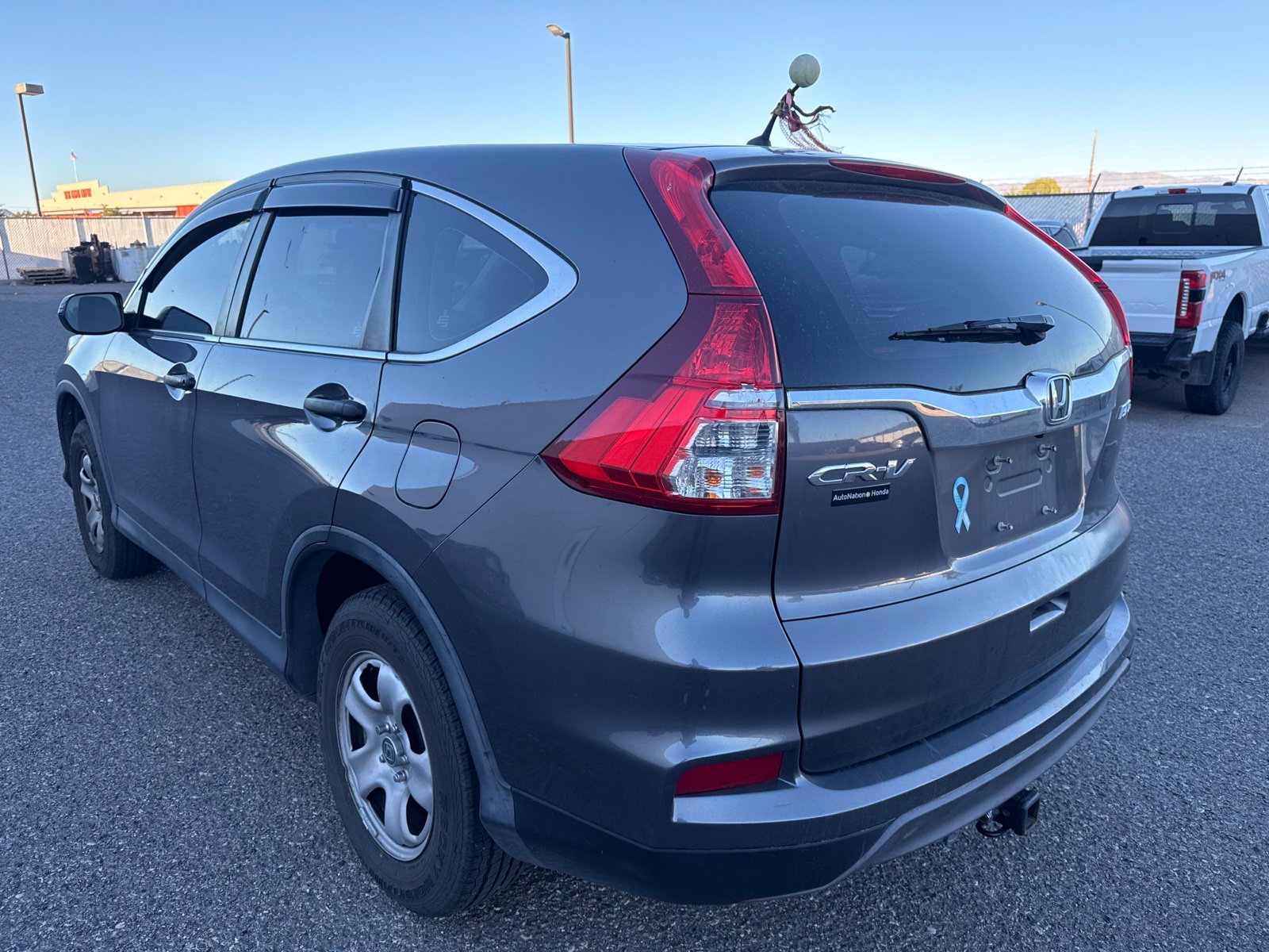 Used 2015  Honda LX image 3