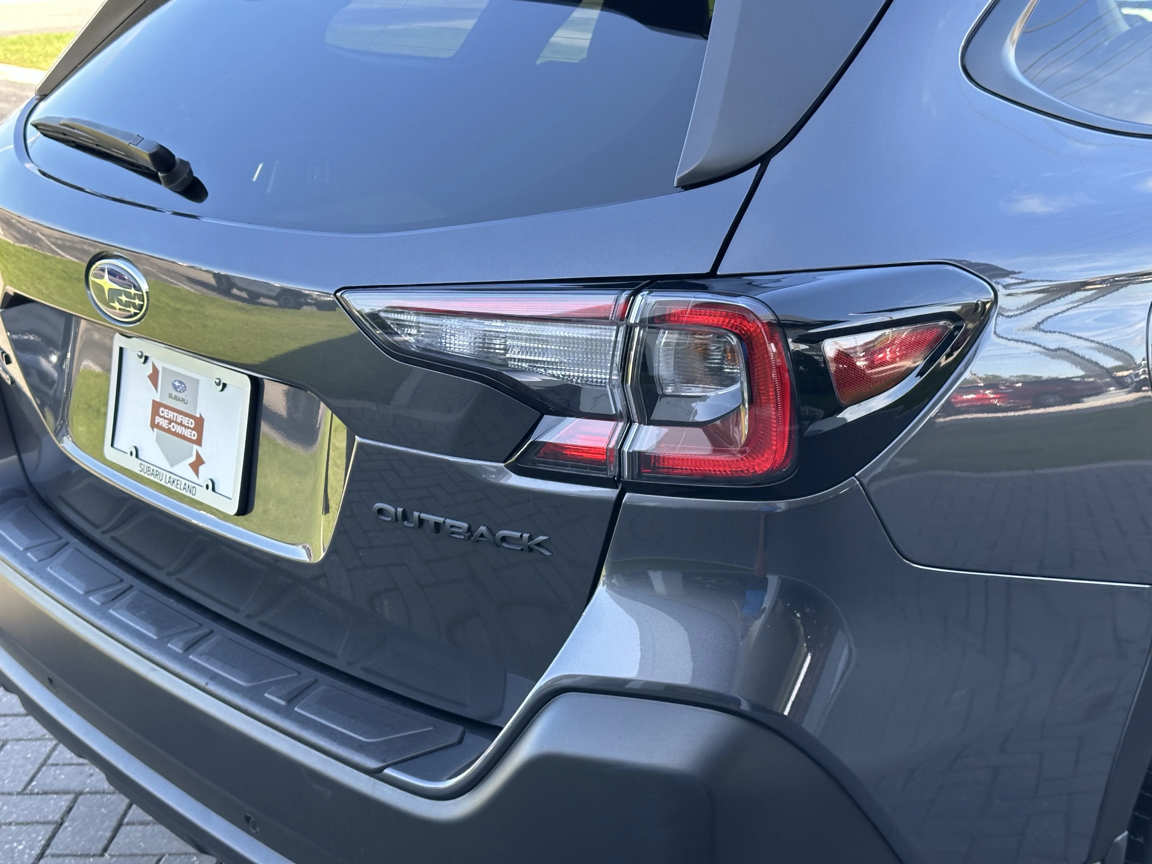 Certified Used 2025 Magnetite Gray Metallic Subaru Onyx Edition image 11