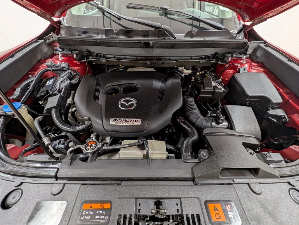 Used 2016 Soul Red Metallic Mazda Touring image 26