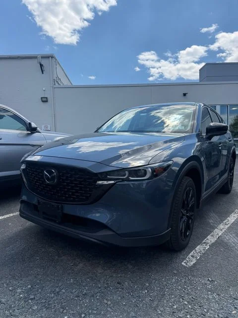 2024 Mazda CX-5 S Carbon Edition Auto AWD's photo
