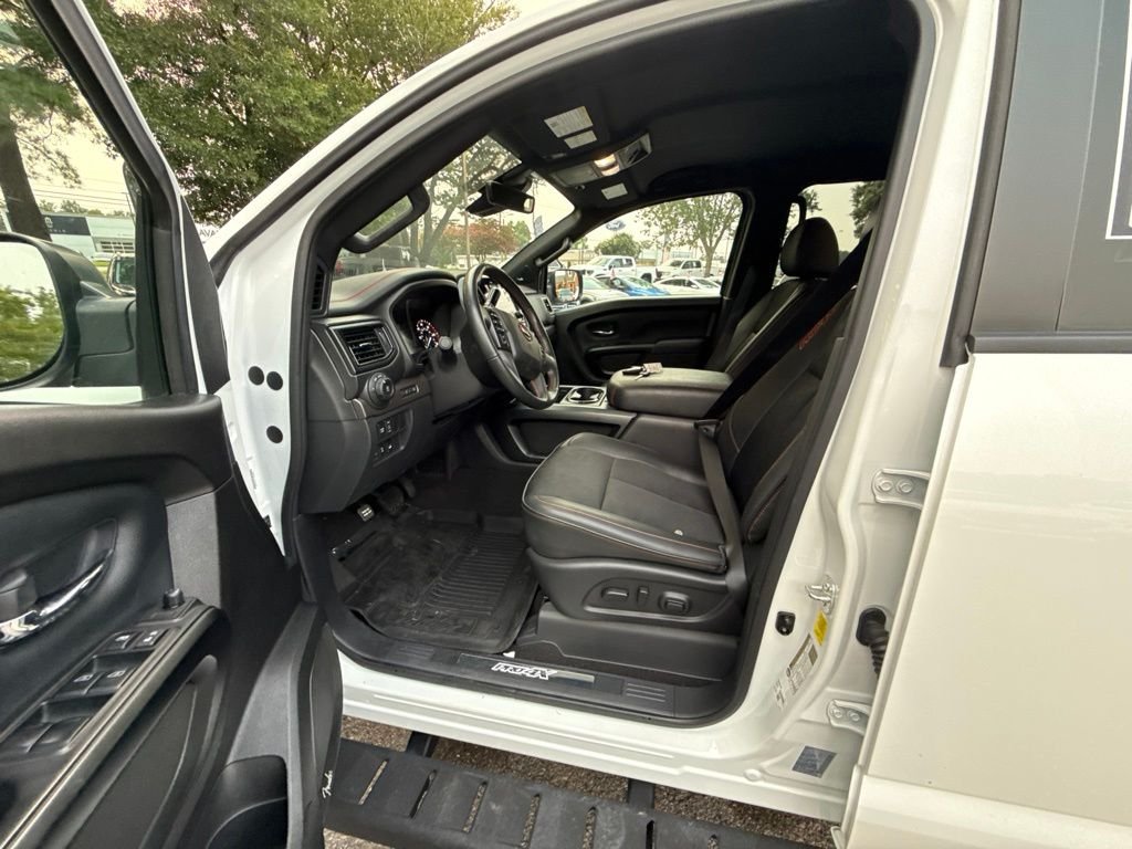 Used 2024 White Nissan PRO-4X image 16