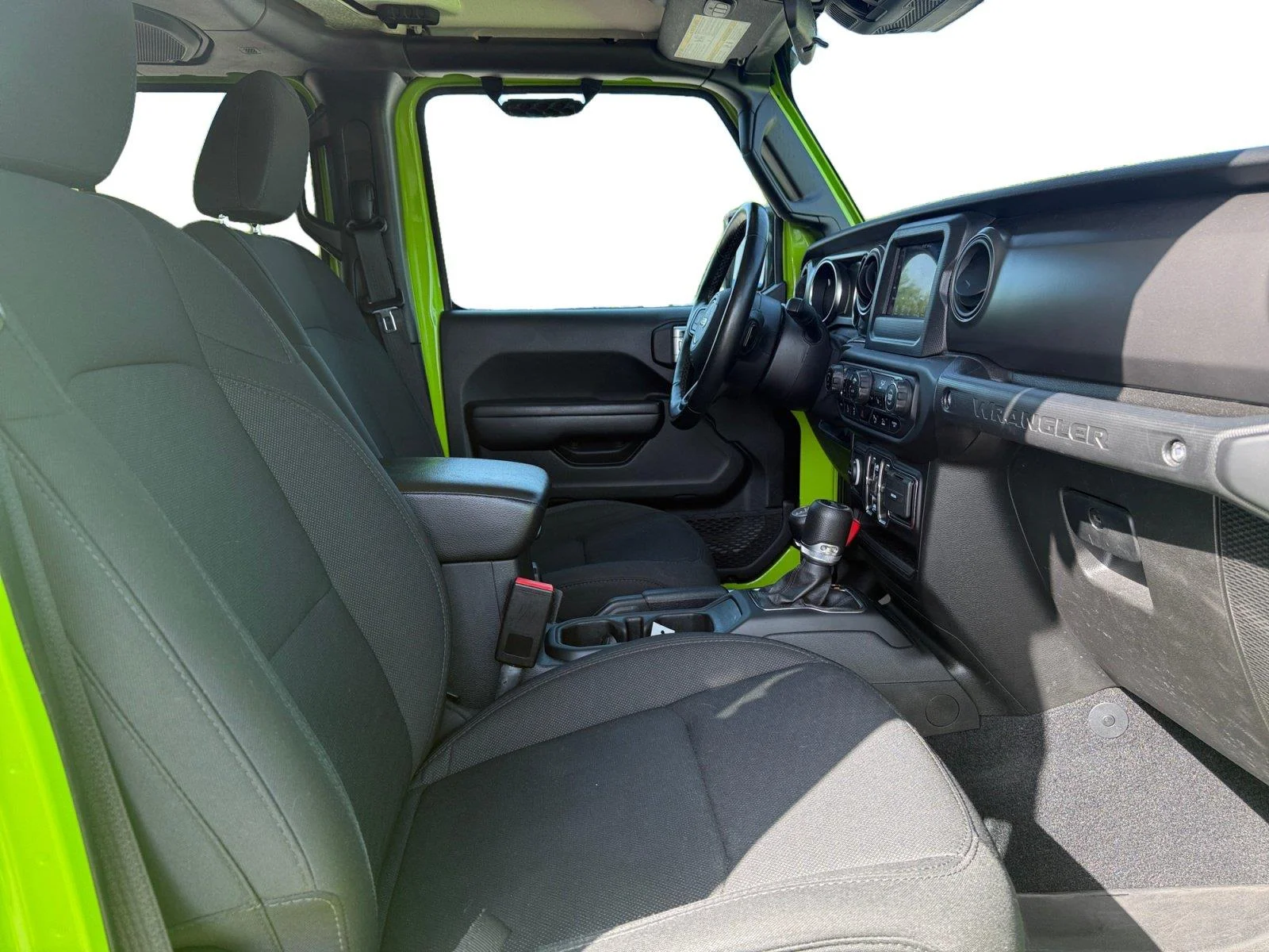 Used 2021 Sarge Green Clearcoat Jeep Unlimited Sport S image 16