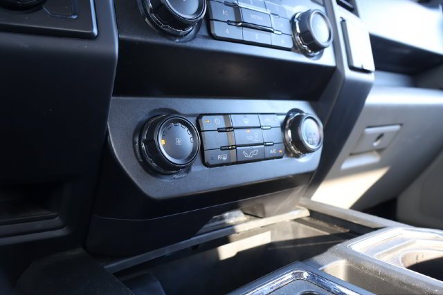 Used 2019 Gray Ford XL image 13