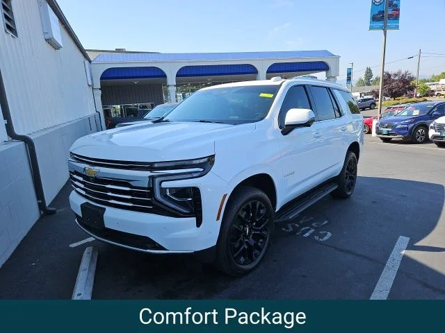 Used 2025 Summit White Chevrolet LT image 5