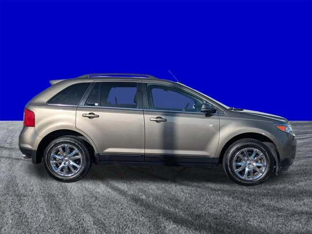 Used 2014 Mineral Gray Metallic Ford Limited image 3