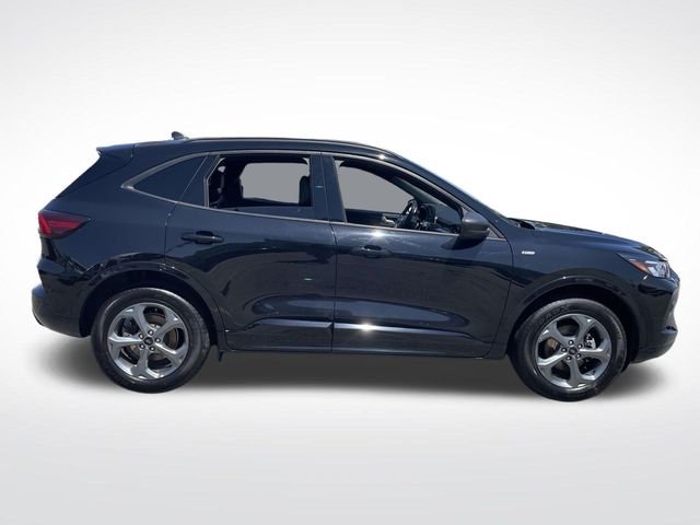 Used 2025 Black Metallic Ford ST-Line Select image 9