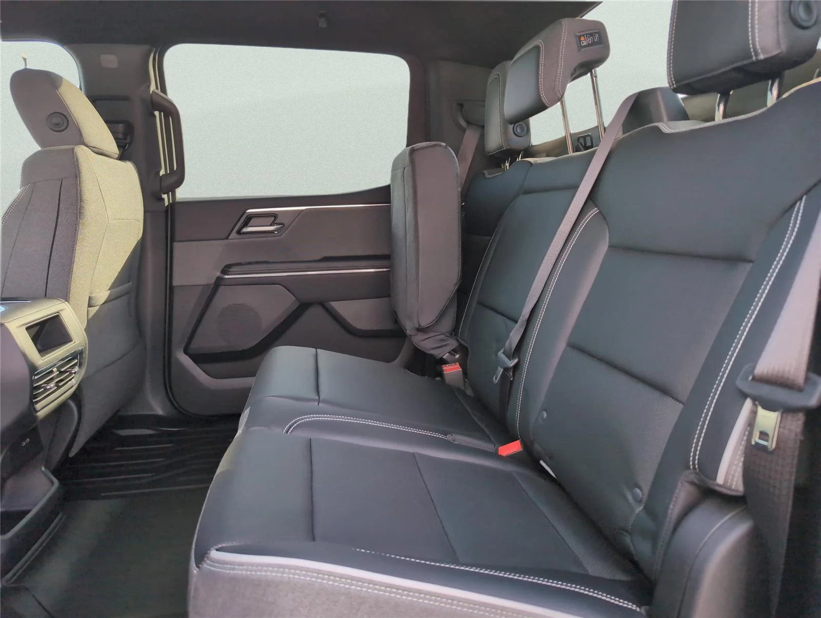 New 2026 Thunderstorm Gray GMC Elevation Standard Range image 20