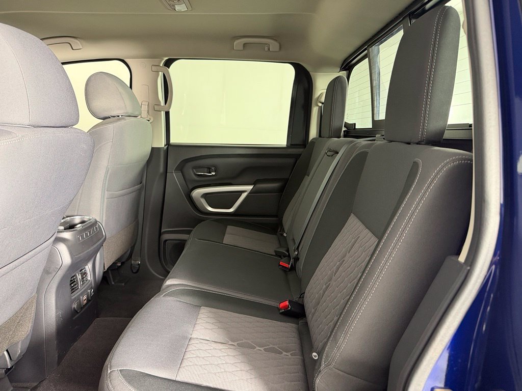2024 Nissan Titan XD SV - Photo 16