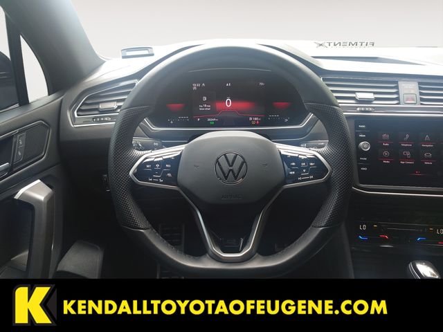 Used 2023 Black Volkswagen 2.0T SE R-Line Black image 12