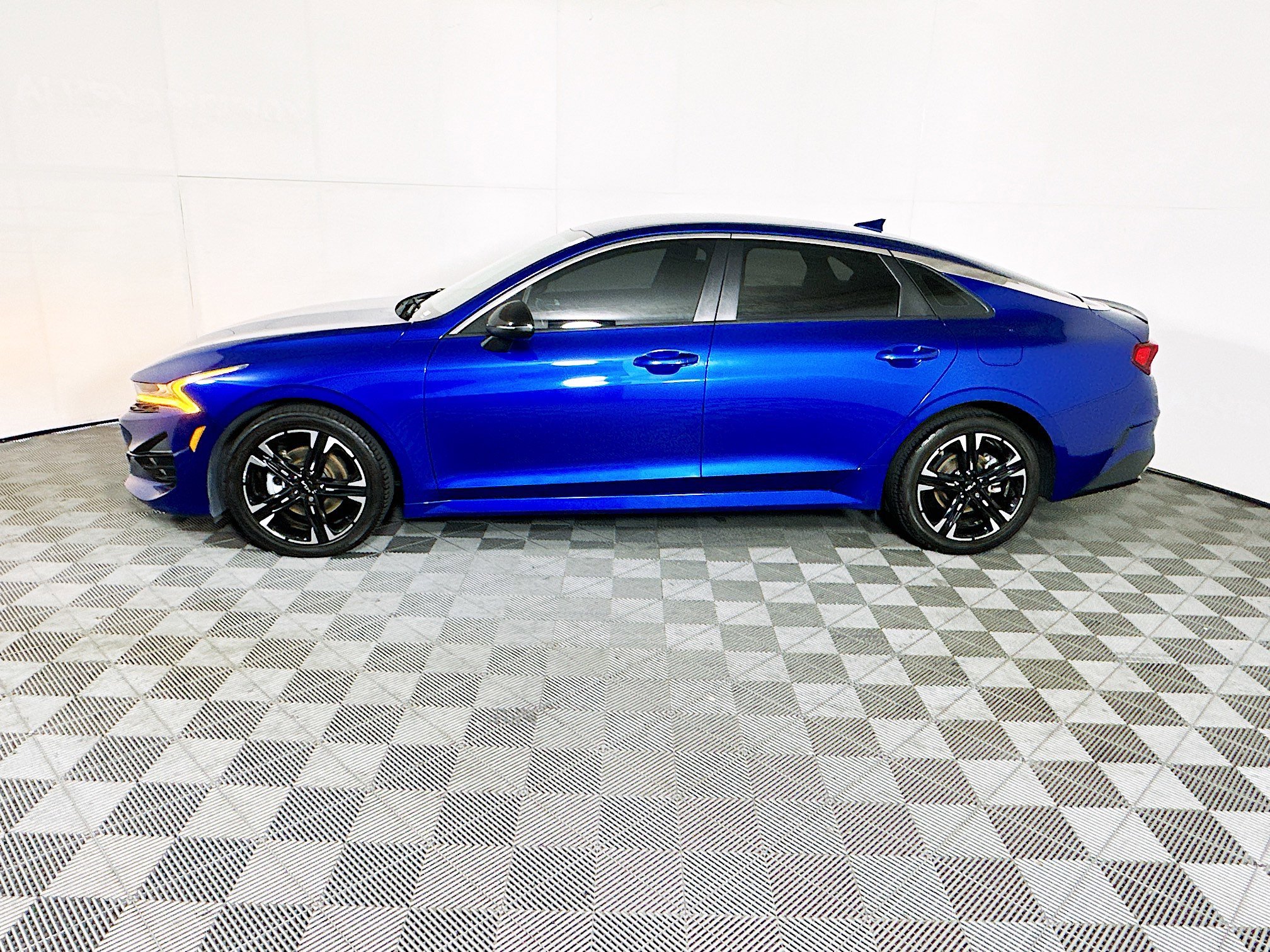 2022 Kia K5 thumbnail 8