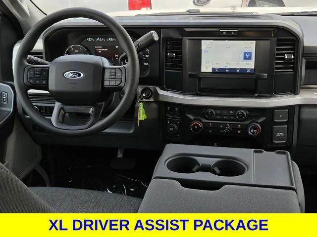 New 2026 Oxford White Ford F-350® XL image 4