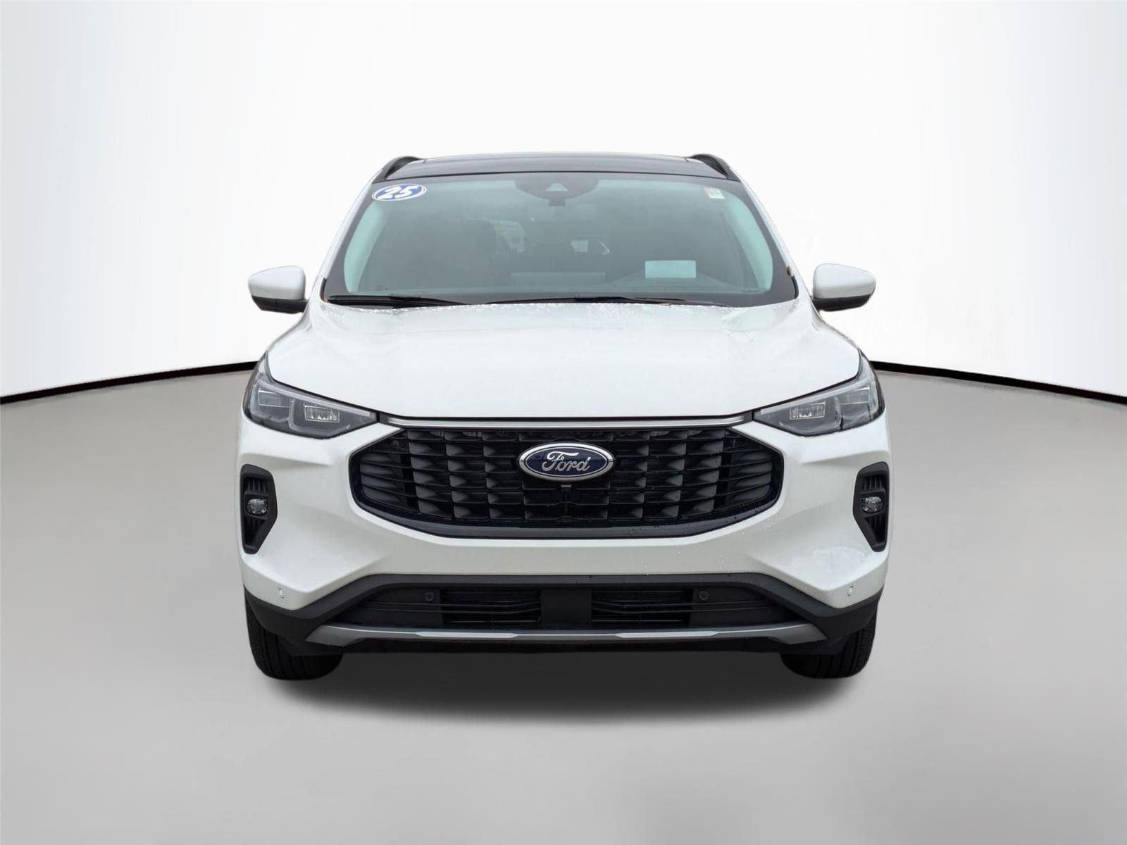 New 2025 Star White Metallic Tri-Coat Ford PHEV image 2