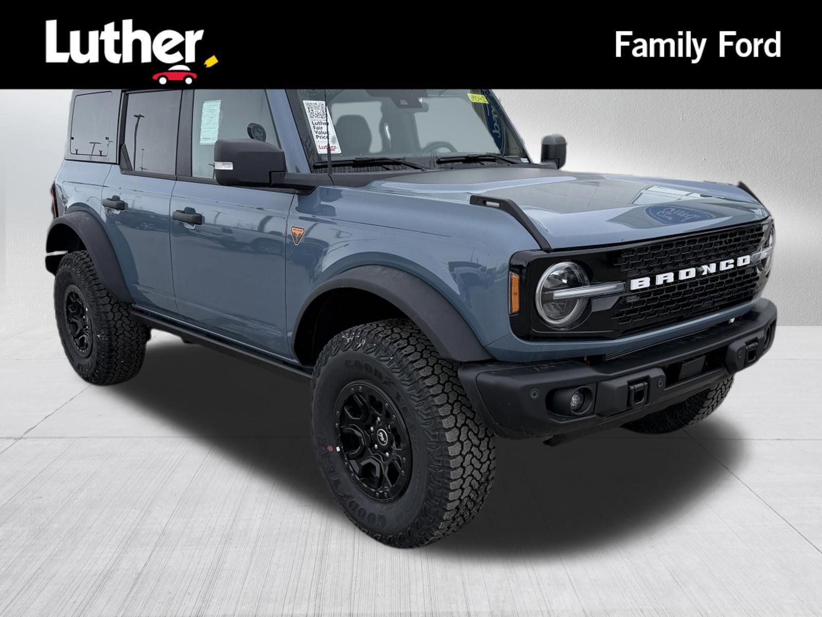 2025 Ford Bronco Badlands 4x4's photo
