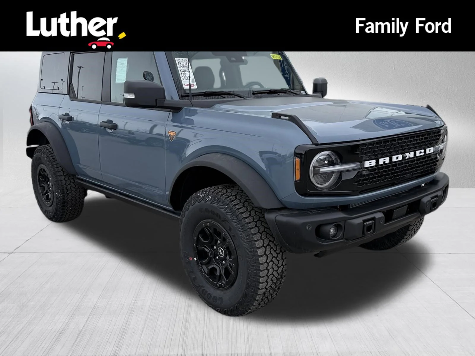 2025 Ford Bronco Badlands 4x4's photo
