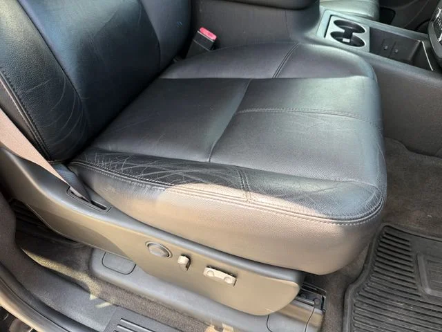 Used 2011 Black GMC SLT image 26