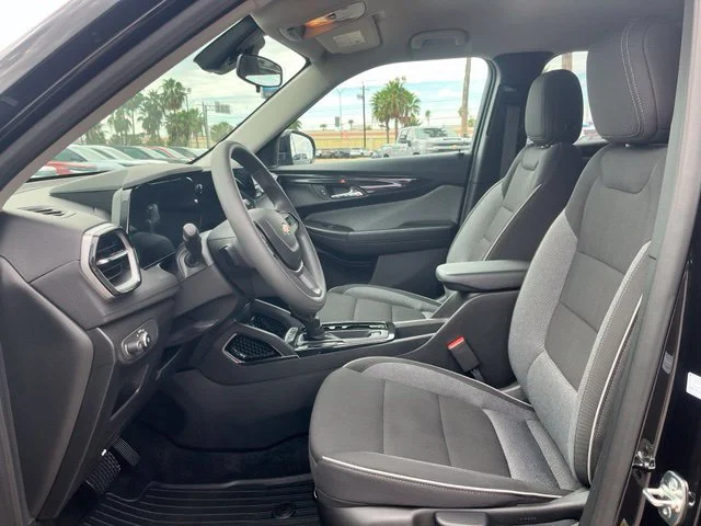 Used 2026 Mosaic Black Metallic Chevrolet LT image 18