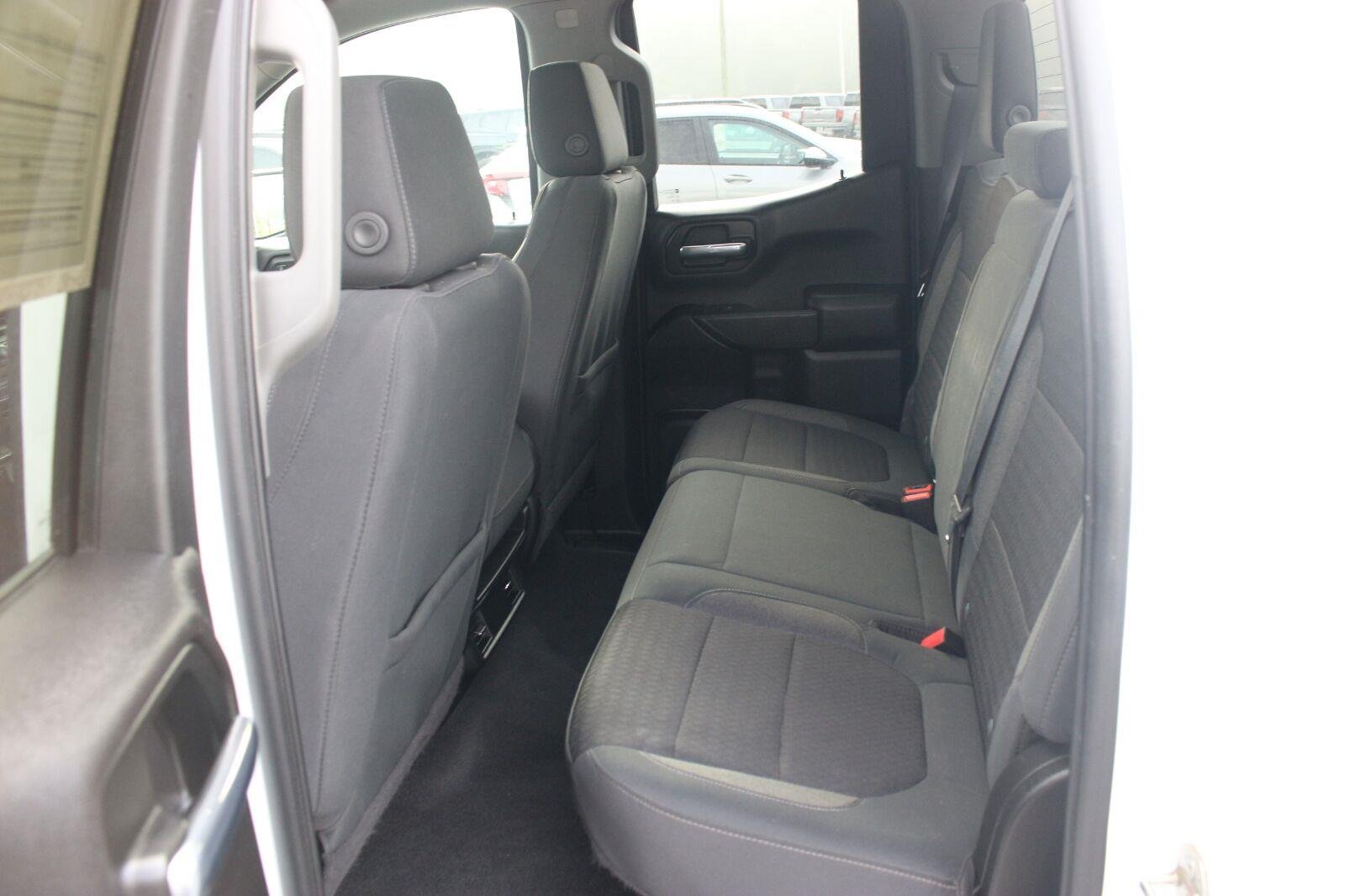 Used 2020 SUMMIT WHITE GMC 4WD Double Cab 147" image 30