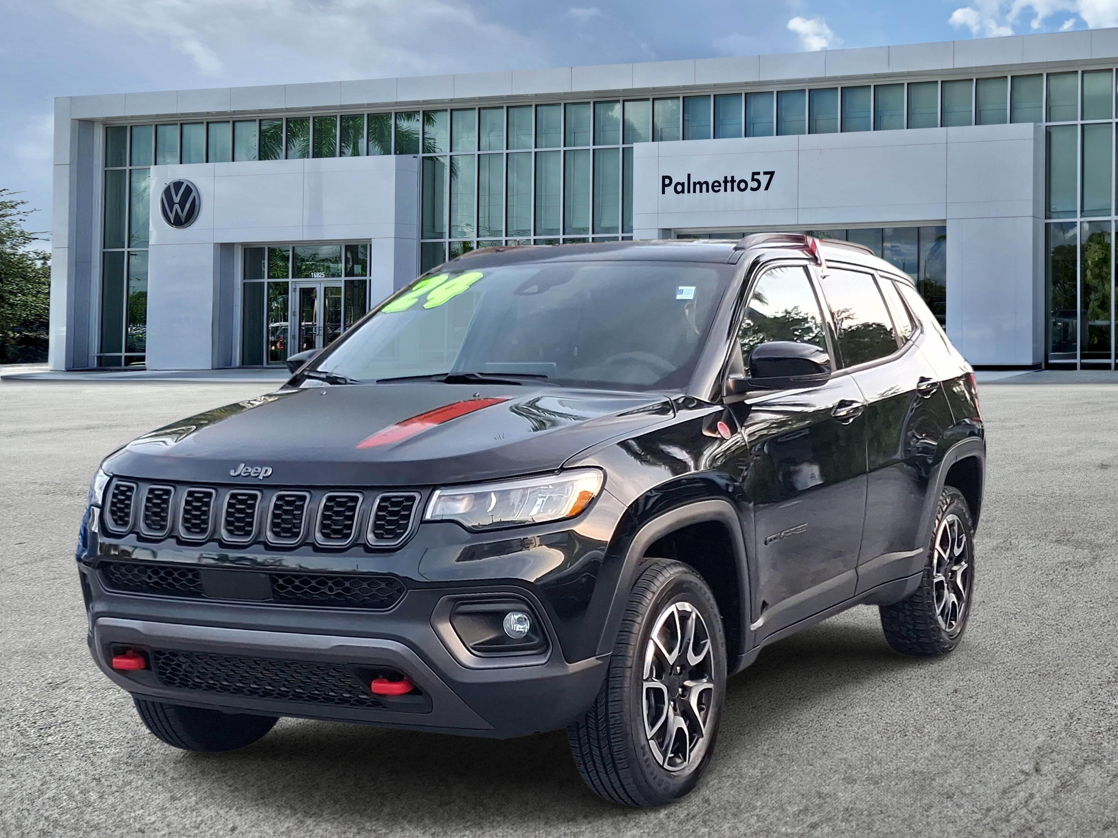 Used 2024 Black Jeep Trailhawk image 3