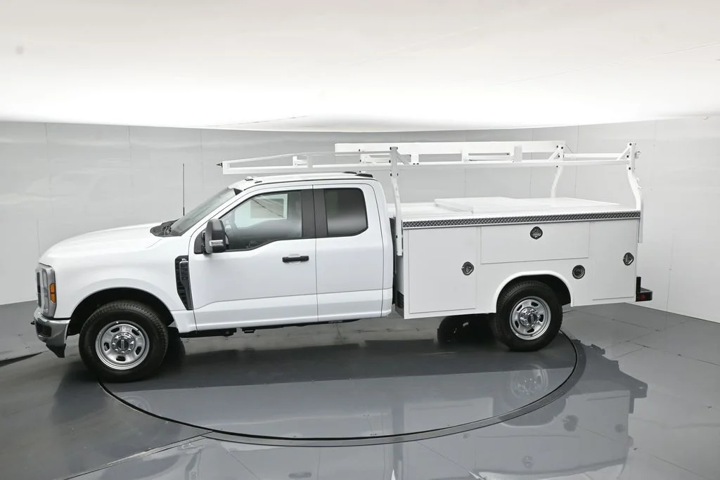New 2026 White Ford XL image 48
