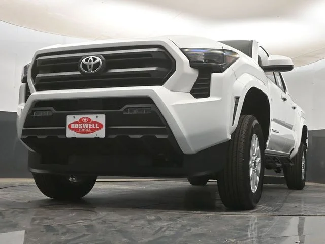 New 2026 Ice Cap Toyota  SR5 image 18
