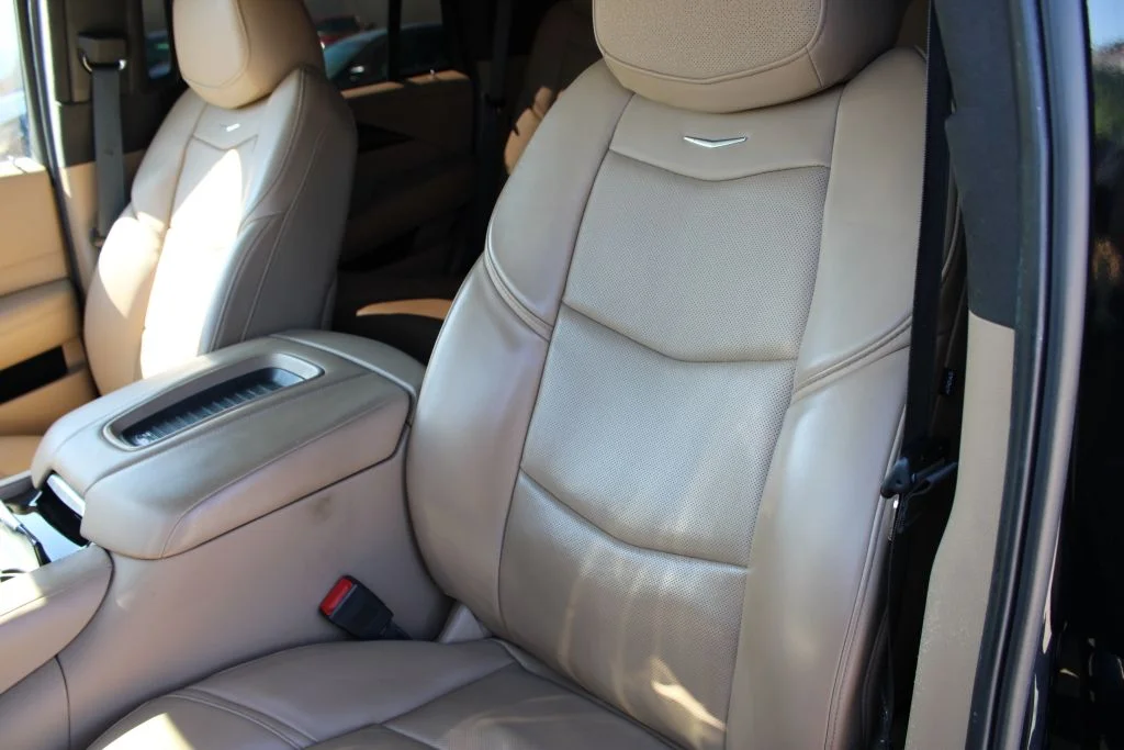 Used 2020 Black Cadillac Platinum Edition image 22