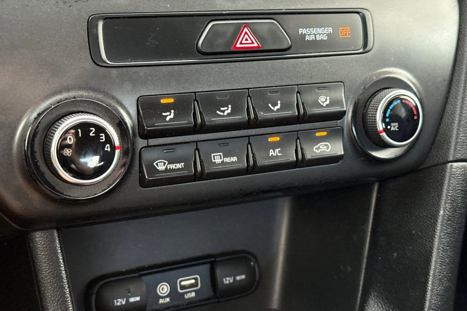 Used 2019 Black Cherry Kia LX image 20