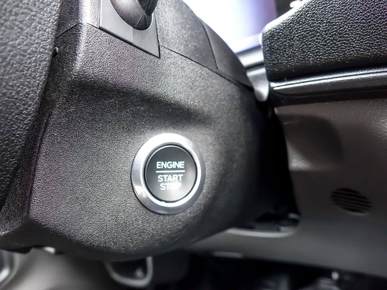 Used 2026 Oxford White Ford Base image 18