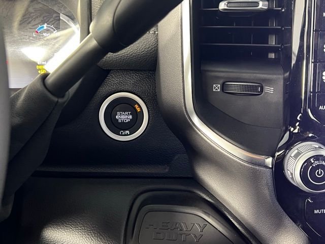 2026 RAM 3500 Laramie - Photo 19