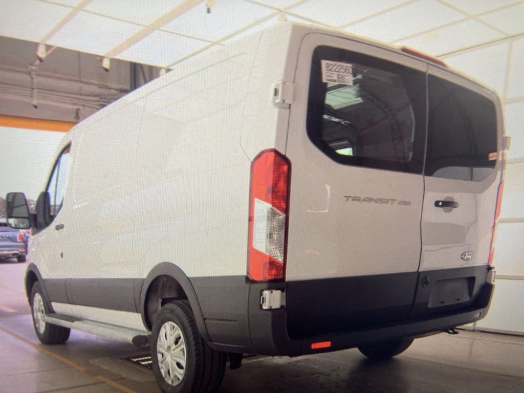 Used 2025 White Ford Base image 5