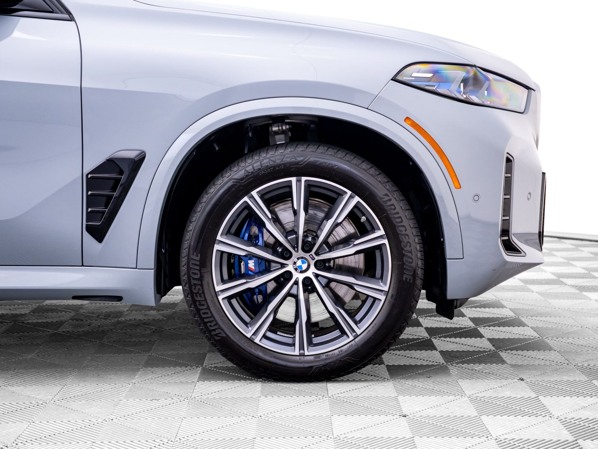 Photo 33