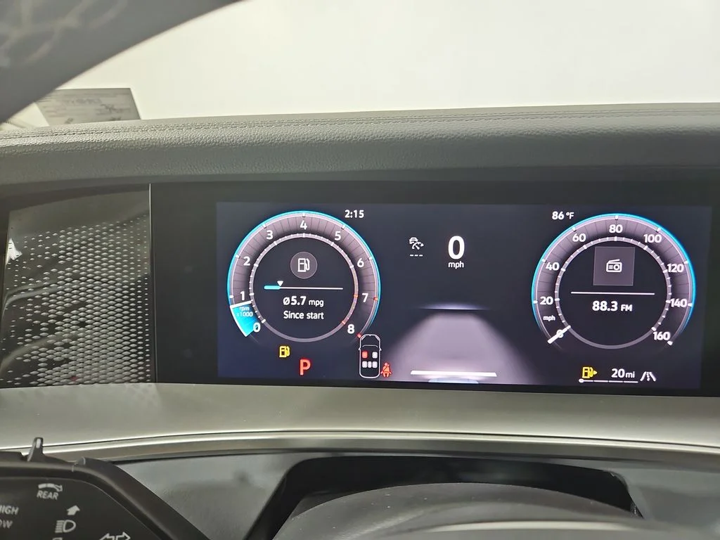 New 2026 Silver Volkswagen 2.0T SE image 15