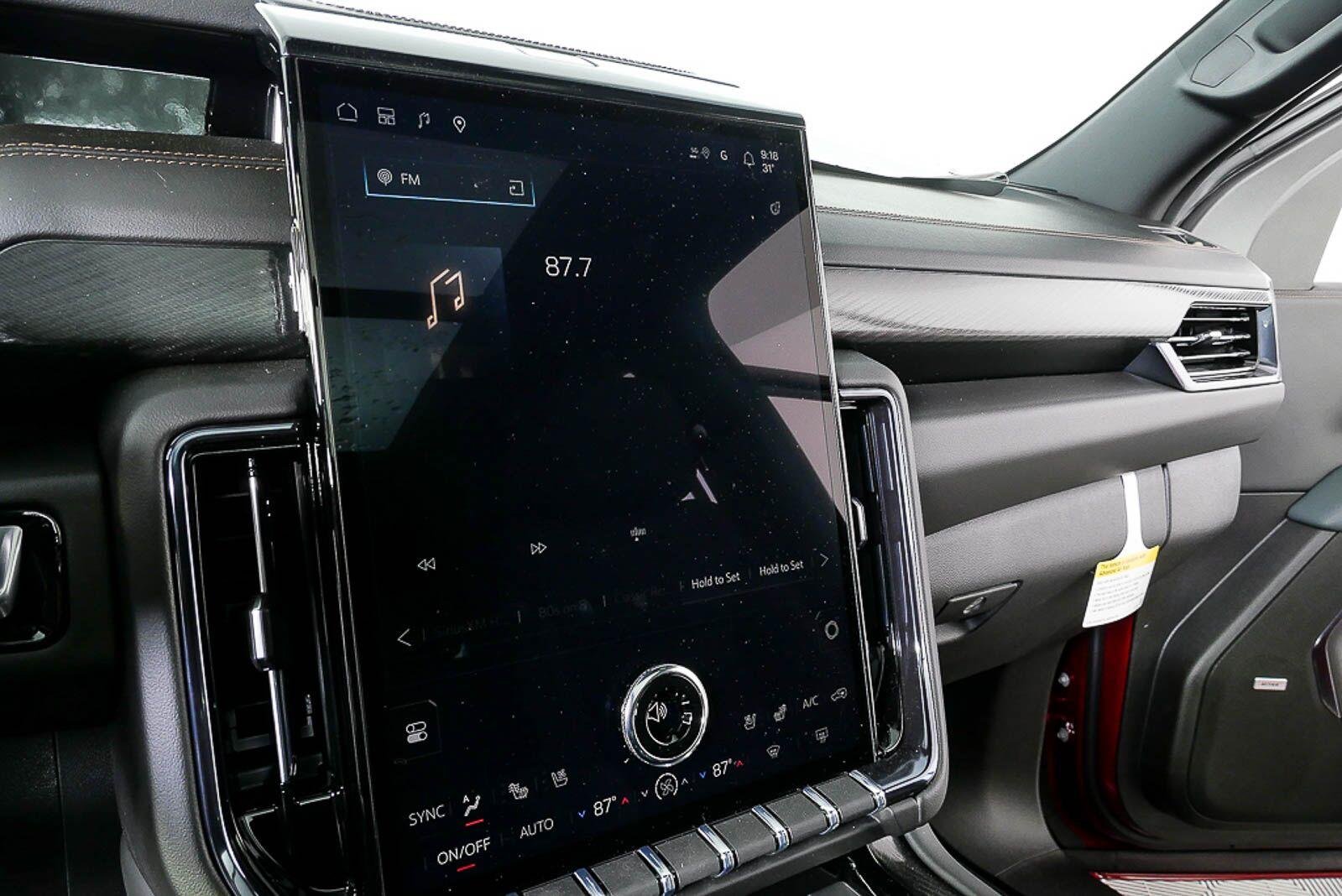 2026 GMC Yukon AT4 - Photo 16