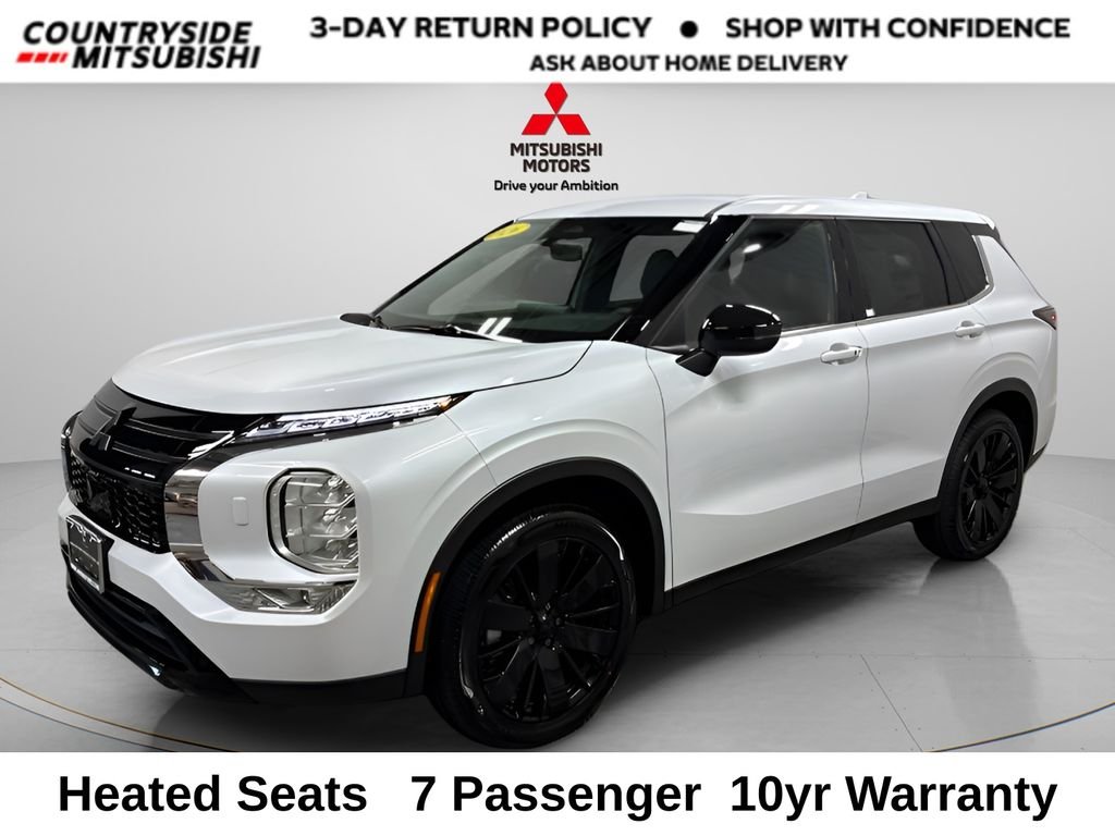 New 2026 White Diamond Mitsubishi LE image 1