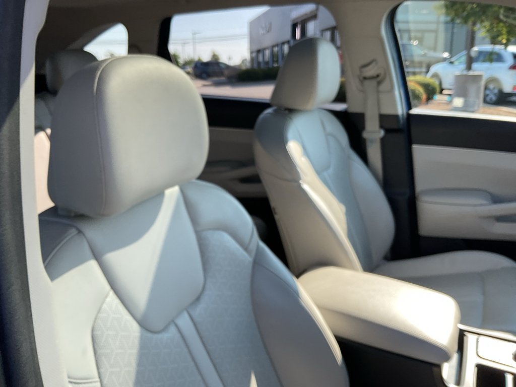Certified Used 2023 Sapphire Blue Kia S image 13