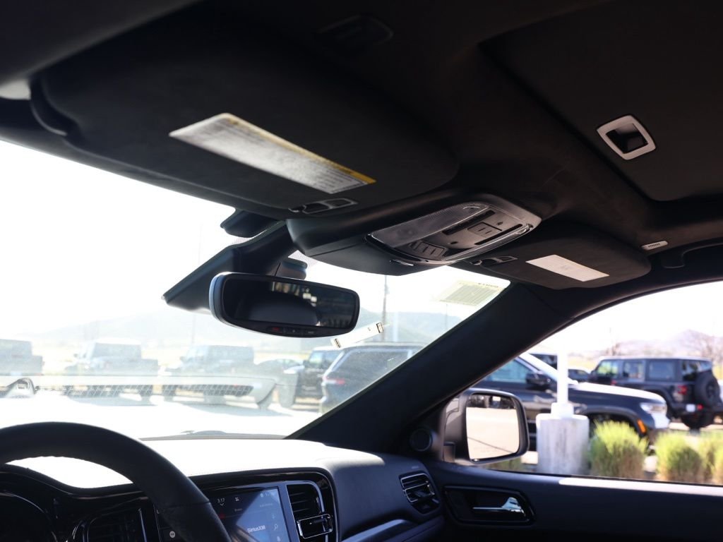 New 2026 White Knuckle Clear-Coat Exterior Paint Dodge GT Premium HEMI V8 image 12