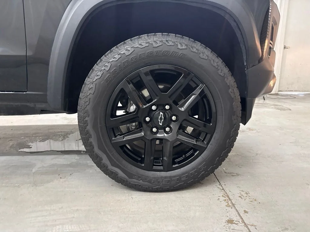 Used 2023 Black Chevrolet Trail Boss image 21