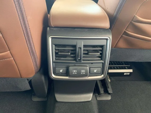 Used 2020 White Subaru Touring image 25