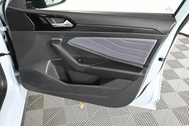 2026 Volkswagen Jetta GLI Autobahn - Photo 12