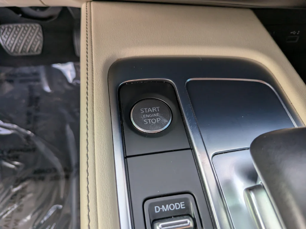 Used 2023 Blue INFINITI LUXE image 26