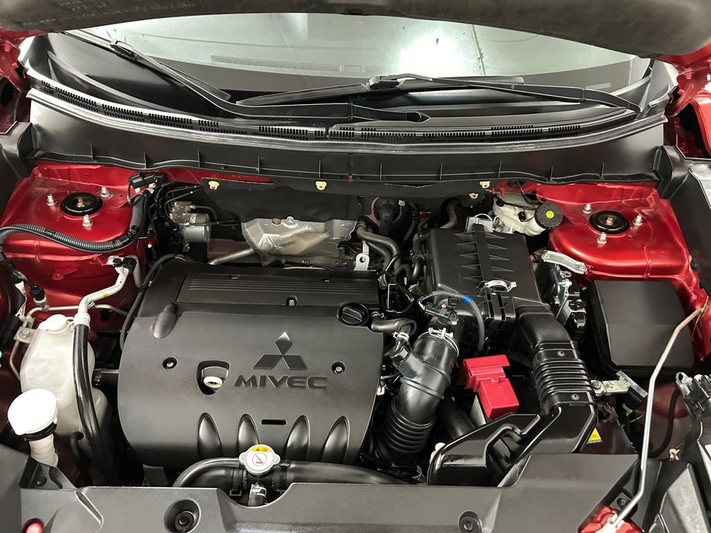 Used 2022 Red Mitsubishi 2.0 ES image 21