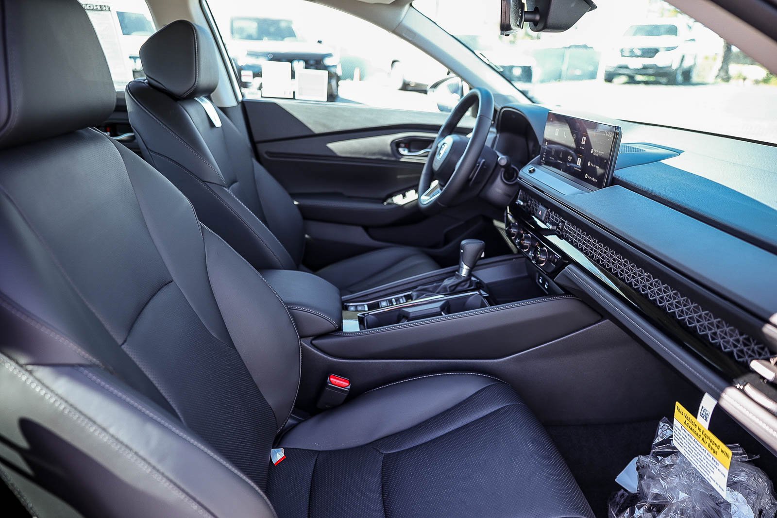 New 2026 Platinum White Pearl Honda Touring Sedan image 21