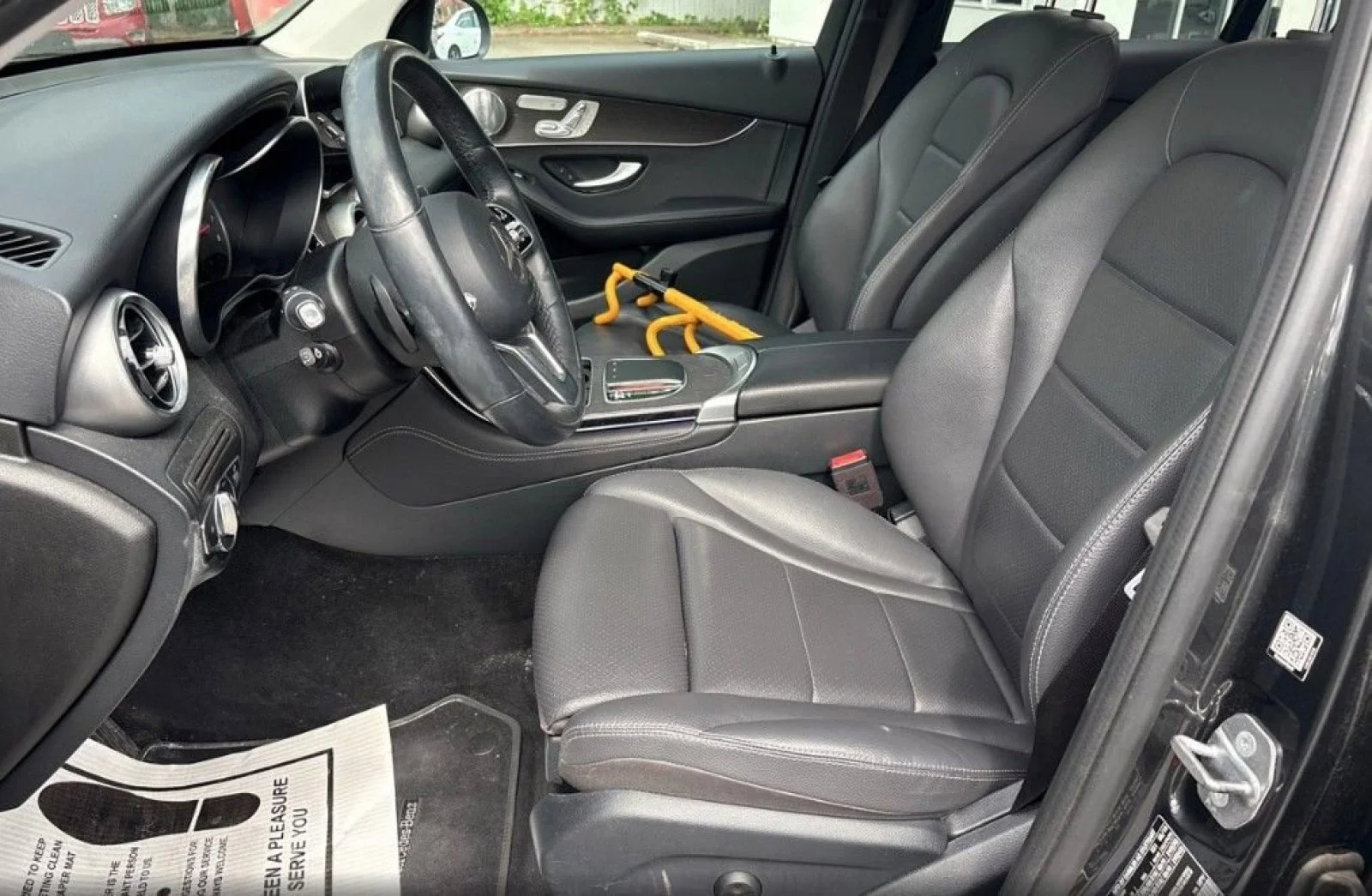 Used 2020 Black Mercedes-Benz GLC 300 image 11