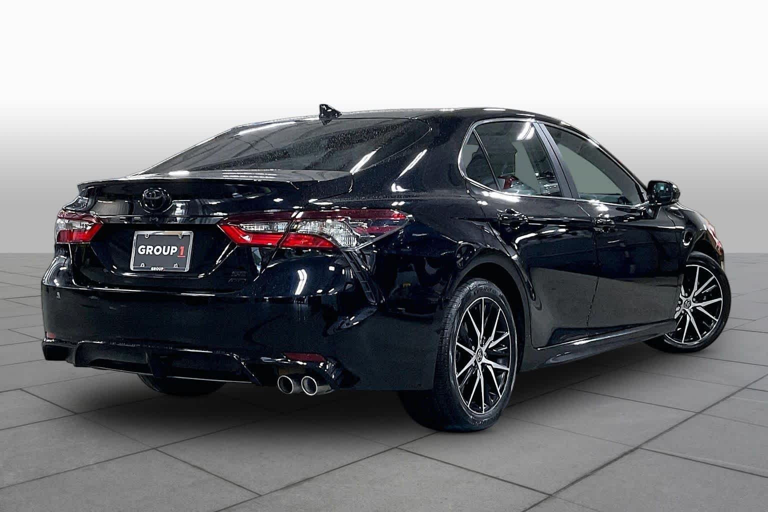 Used 2023 Midnight Black Metallic Toyota SE image 13